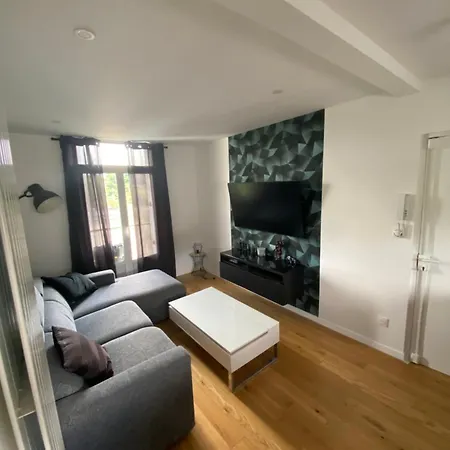 Bel Appartement Au Bord D Yerres Buitenkant foto